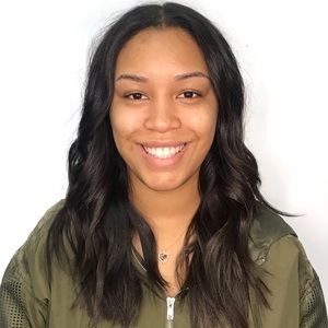 Meet your Posher, Amara